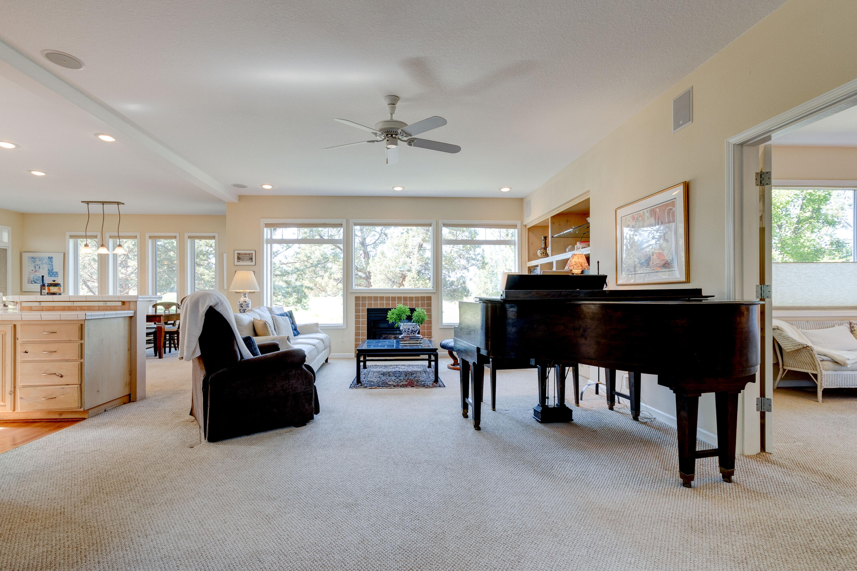 Eagle Crest - Residential