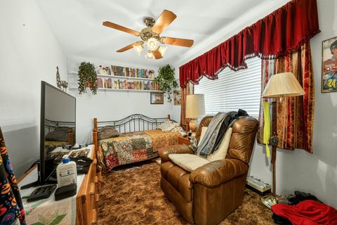 Tiny photo for 185 October Lane, Merlin, OR 97532 (MLS # 220219929)