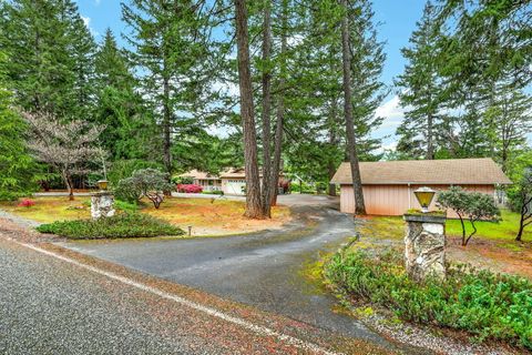 Tiny photo for 185 October Lane, Merlin, OR 97532 (MLS # 220219929)