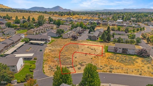 N ST, KLAMATH FALLS, OR 97601 - Image d9d2cbd02ef01b7bd160cfdb5ea1086c/1157453567