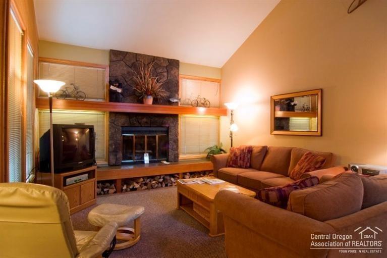 Quelah Condos - Residential