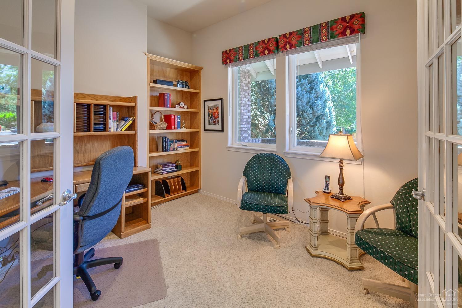 Eagle Crest - Residential