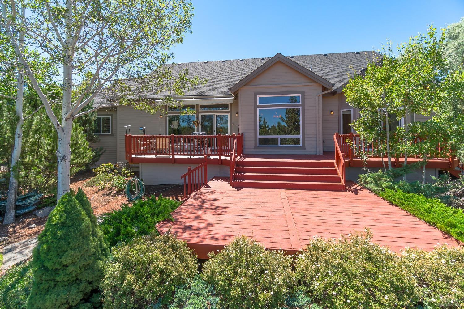 Eagle Crest - Residential