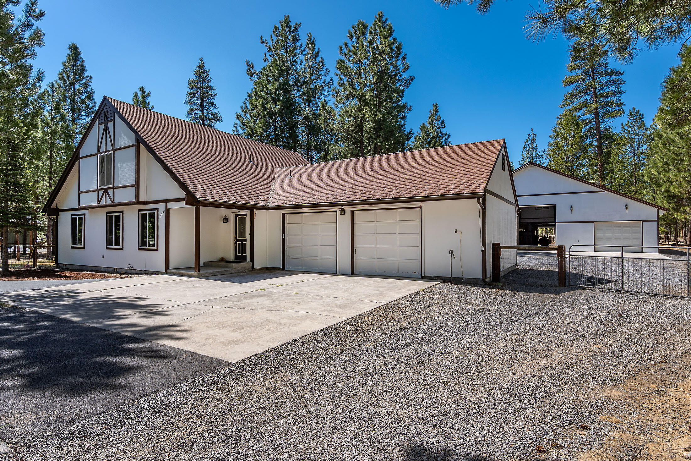 14741 N Sugar Pine Way