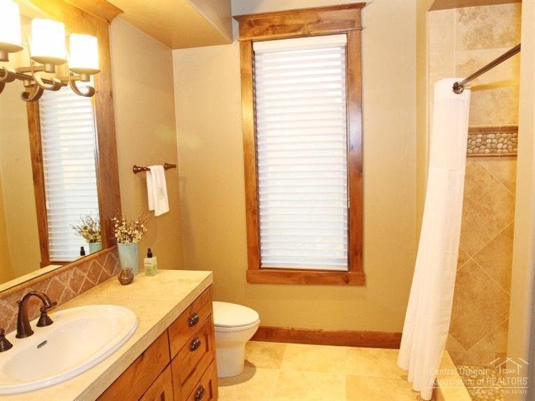 Broken Top - Residential