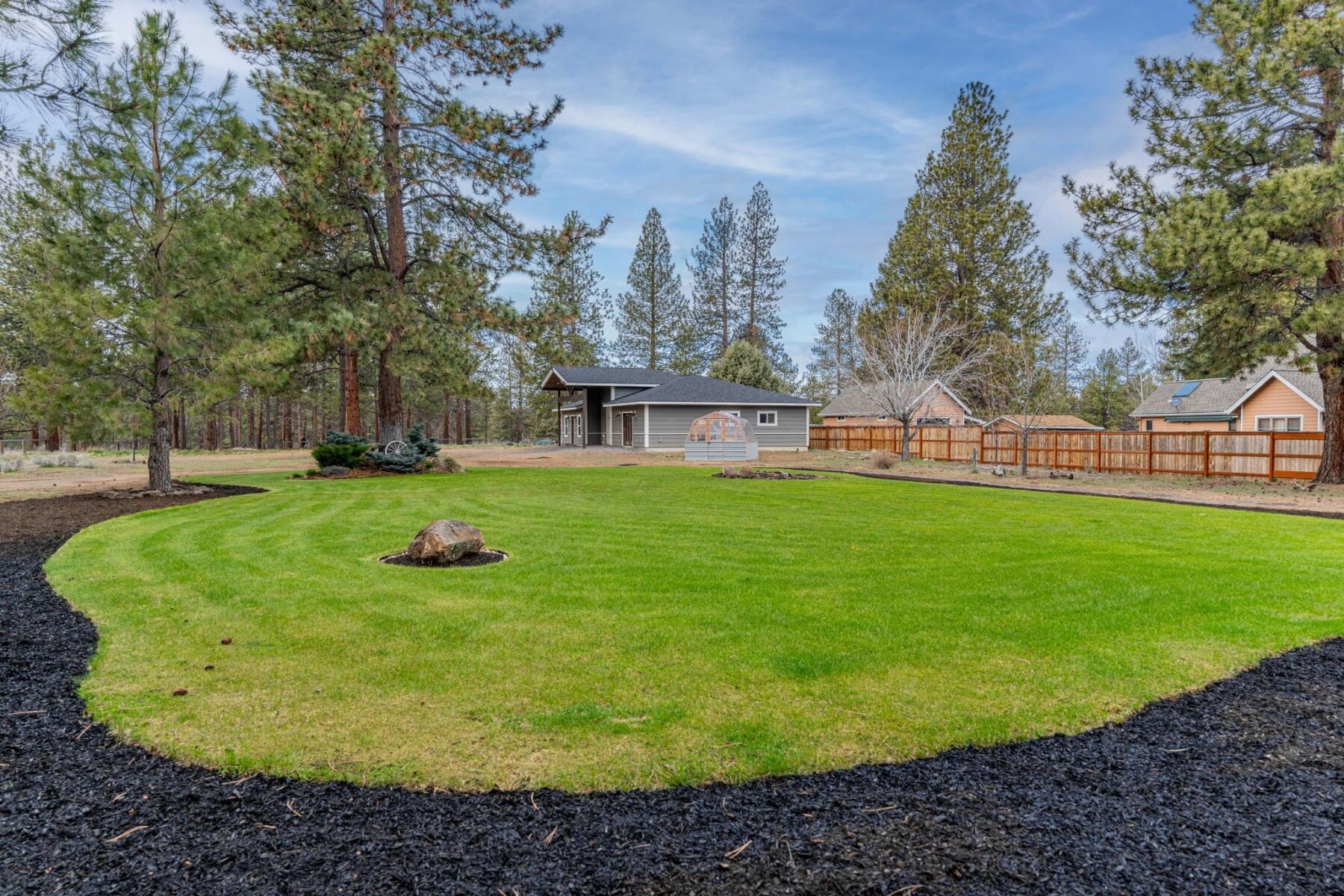 Woodside Ranch - Residential