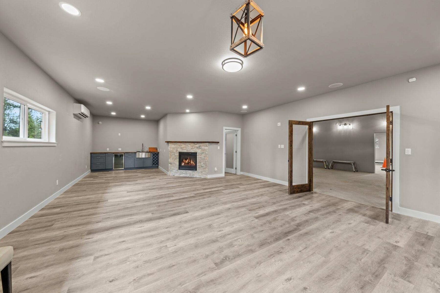 Woodside Ranch - Residential