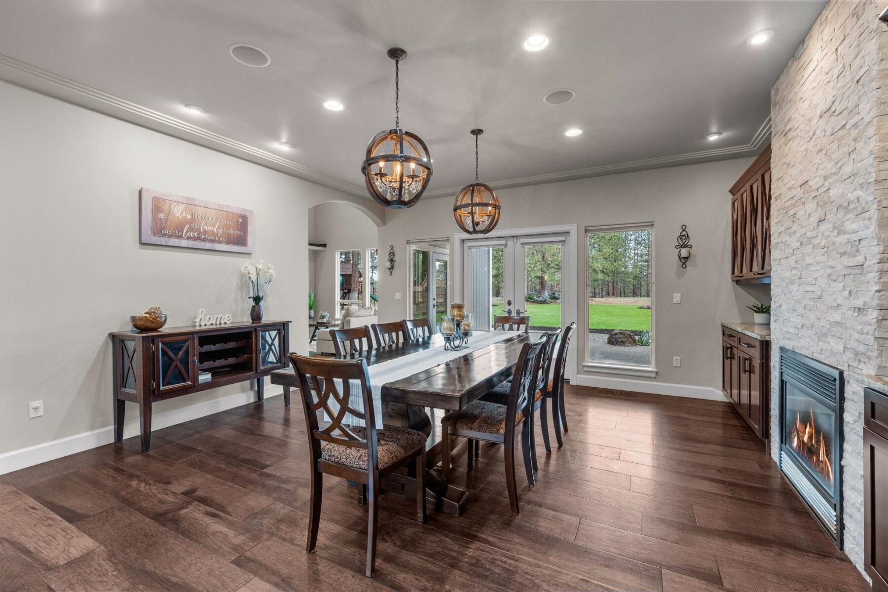 Woodside Ranch - Residential