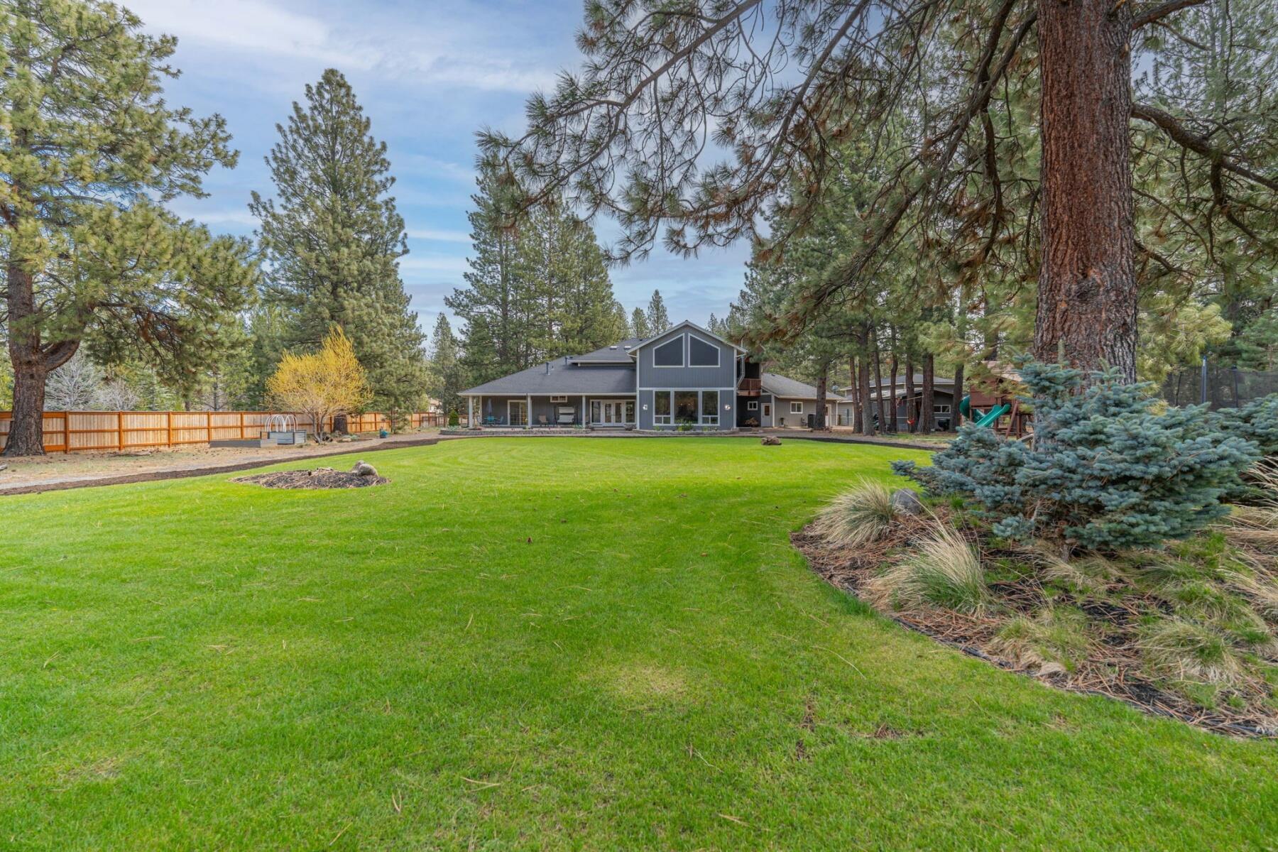 Woodside Ranch - Residential