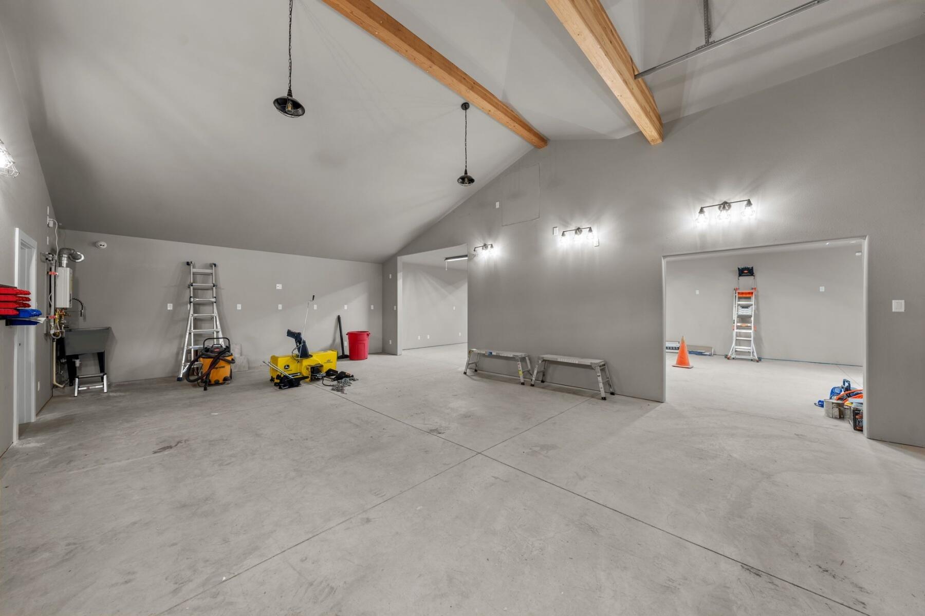 Woodside Ranch - Residential