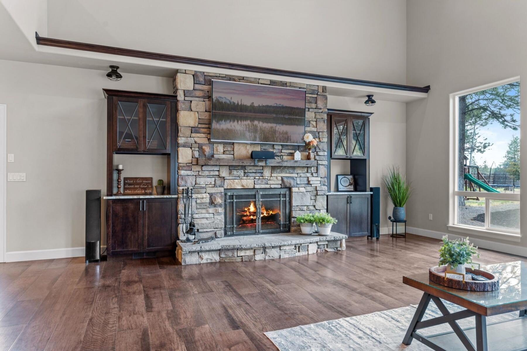 Woodside Ranch - Residential