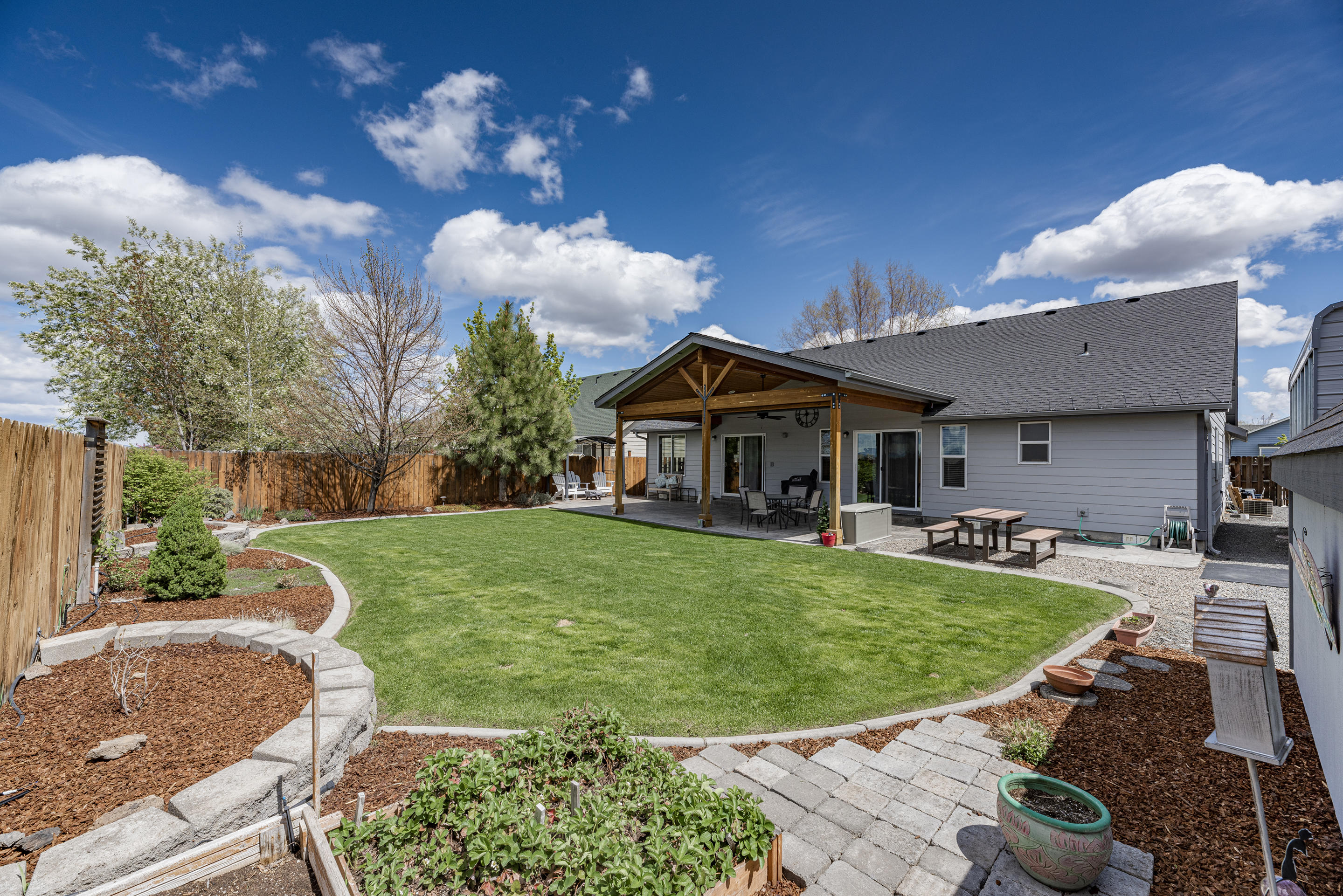 Mtn Glenn - Residential