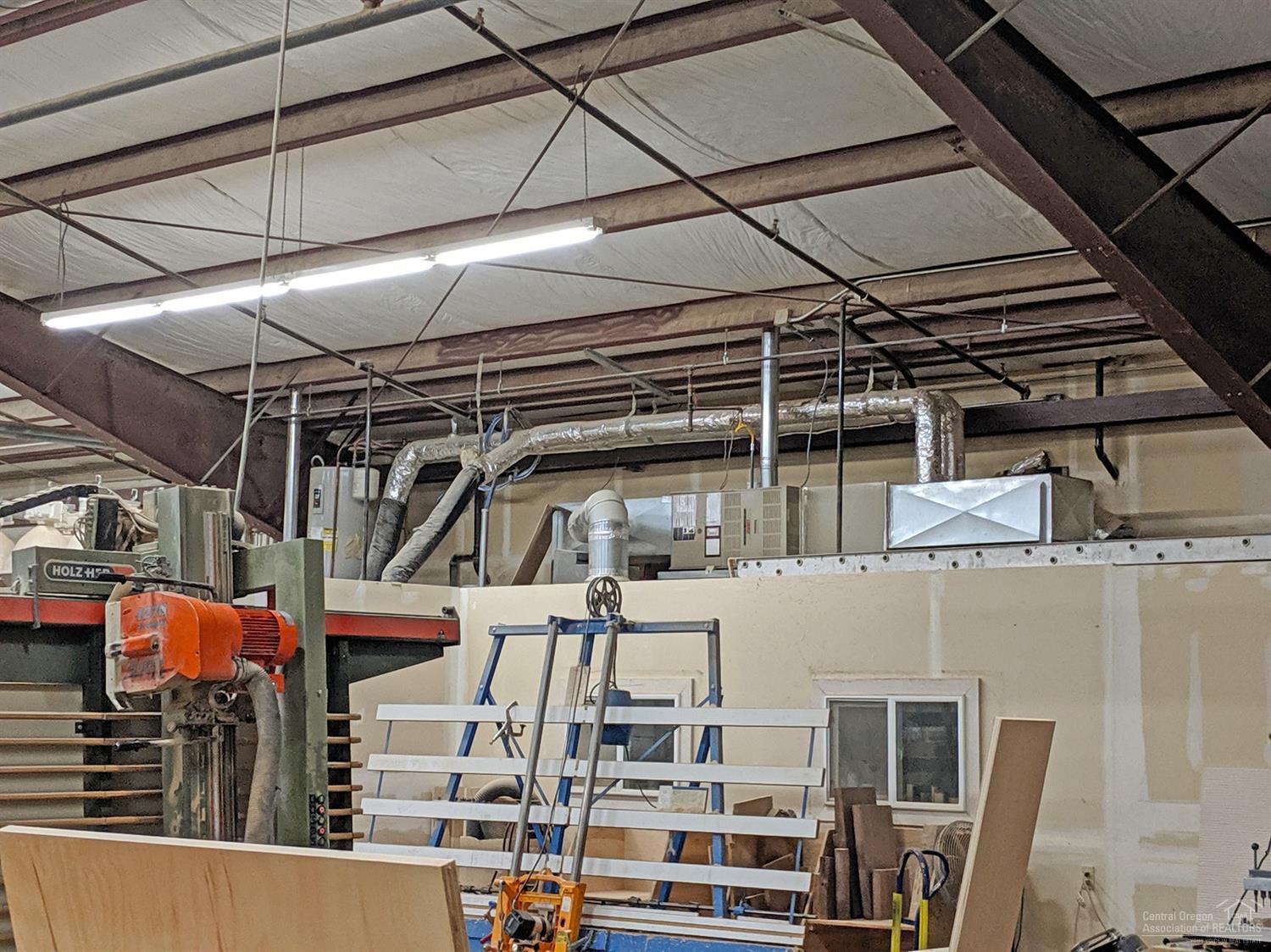 Reed Mkt Ind - Commercial Sale