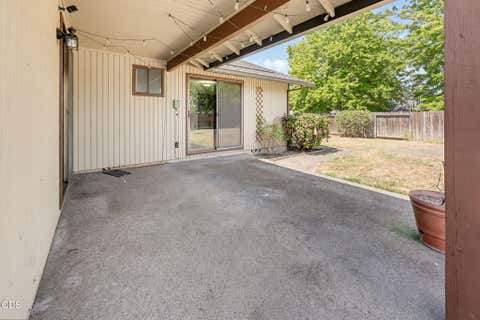 Tiny photo for 2323 Kona CIR, Medford, OR 97504 (MLS # 220227453)