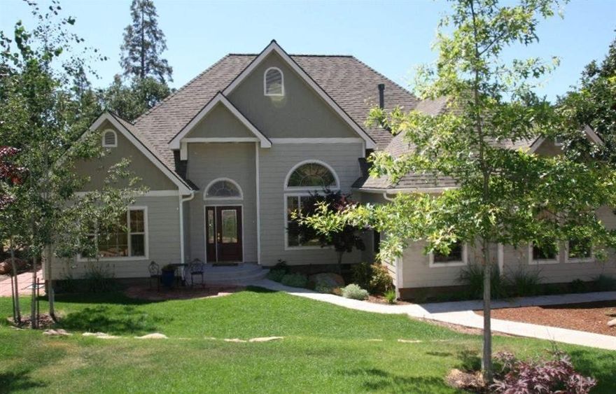 Caution Back Deck Stairs Missing & Under Repair! Exceptional 05 Custom Built Home * 2311 Sq Ft Attractive Condition * Limited Use Vacation Home * 3 Could Be 4 Bedrooms 2.5 Bathrooms * Open Floor Plan * Lots Of Architectural Elements & Grand Ceilings & Foyer * Beautiful Window Systems * Living Room W/ Cozy Gas Fireplace * Den &/Or 4th Bedroom * Tasteful Wood & Tile Flooring * Granite Kitchen Counters & Stainless Appliances * Gorgeous Cabinetry & Doors * Big Breakfast Room & Bar * Elegant Formal Dining RoomExquisite Master Suite*Jetted Tub & Separate Rain Shower * Customized Walk-in Closet & Deck Access * Large Composite Deck & Paver Patio * Very Attractive Landscaping * Hardy Board Cement Siding* Private Cul-de-sac Location * Beautifully Appointed * Destination Golf Resort Location With Access To Indoor Pool/Spa, Fitness Center, Walking Trails & More! Current Hoa S $287.55/Quarter.