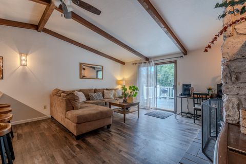 Tiny photo for 1312 Ramada Avenue, Medford, OR 97504 (MLS # 220213318)