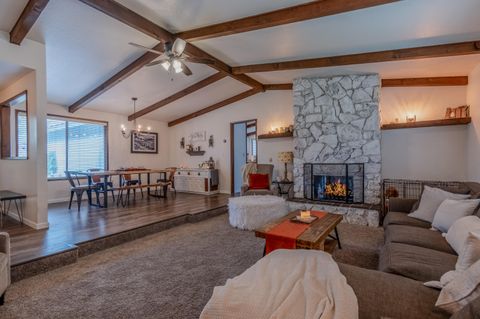 Tiny photo for 1312 Ramada Avenue, Medford, OR 97504 (MLS # 220213318)