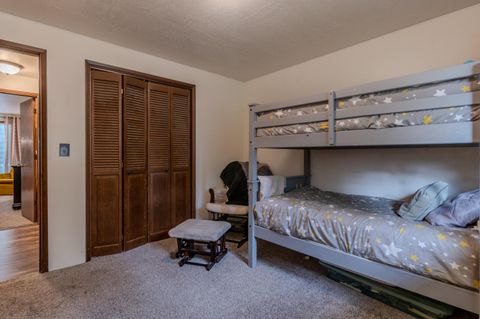 Tiny photo for 1312 Ramada Avenue, Medford, OR 97504 (MLS # 220213318)