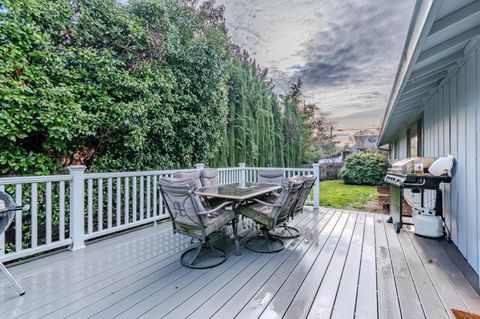 Tiny photo for 1312 Ramada Avenue, Medford, OR 97504 (MLS # 220213318)