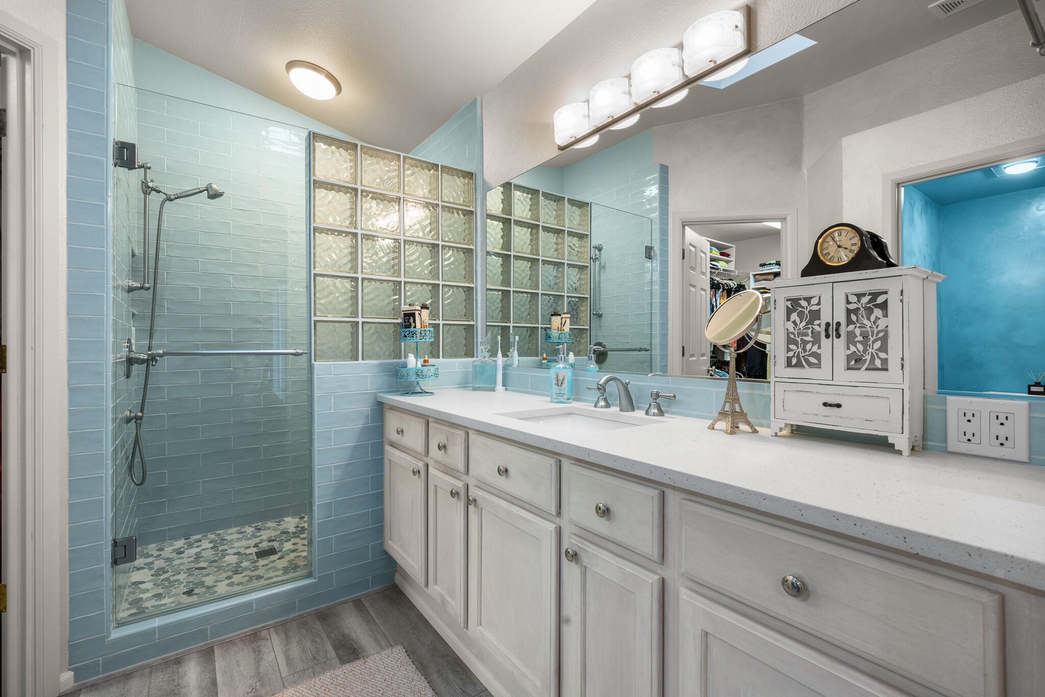 The Bluffs River Ben - Residential