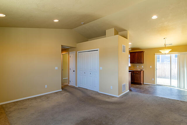 Antler Ridge - Residential