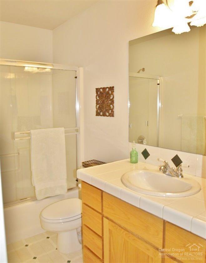 Oakview - Residential