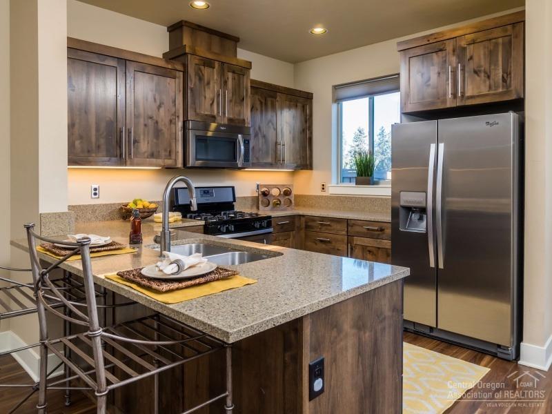 8th Street Cottages - Residential