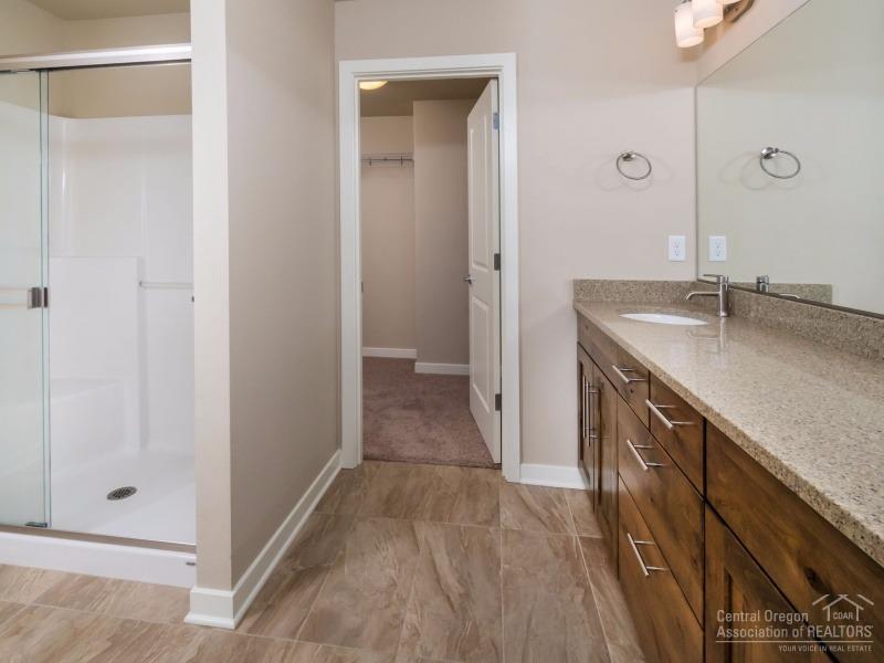 8th Street Cottages - Residential