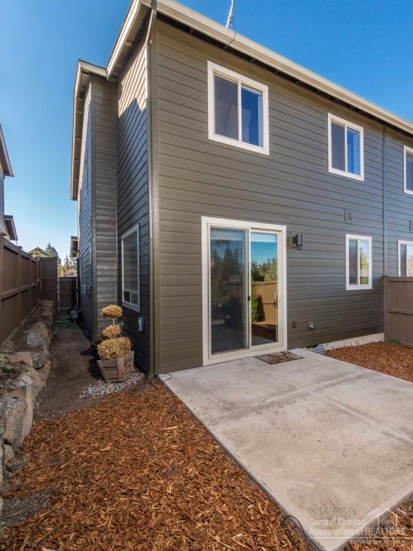 8th Street Cottages - Residential