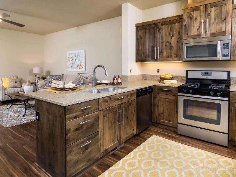 8th Street Cottages - Residential
