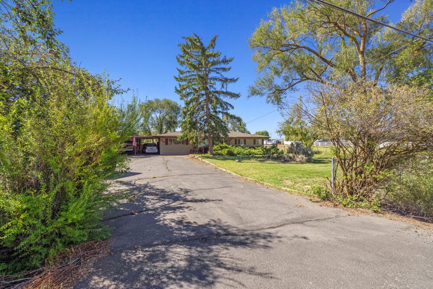 This 2-acre parcel has Klamath irrigation ''A'' water rights, pasture and lots of places for you animals to roam. The owner has loved being close to town yet plenty of space to have a small country farm. The large, heated shop with 1400 square feet and 3 entry doors allows for all kinds of storage possibilities. 2 11' foot high and 1 10' high drive through doors. This property also has a 20' X 40' metal equipment shed. 2-acre property has Class A Water from Klamath Irrigation District, Irrigation pipe and newer pump, barn for your various animals, Greenhouse with power and water plus a raised garden area, Apple and plum trees and other shade trees. Spa will stay and this home also has a 1 year First American Home Warranty that will transfer to the new owner at close of escrow.