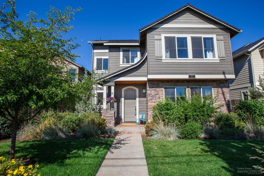 Exceptional floor plan in this beautifully maintained Lava Ridges home. Enjoy the nearby amenities of schools, Pine Nursery Park, and community pool. The open floor plan features a great room with a gas fireplace, hardwood floors, and surround sound. There are 3 bedrooms plus a bonus/den-office, and spacious master suite includes a sitting area. Easy yard maintenance handled by the HOA, with a private enclosed patio off the dining/great room.