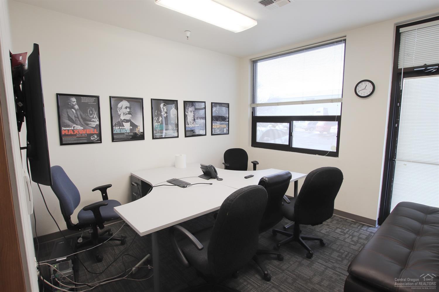 Eastside Bus+Ind Pk - Commercial Lease