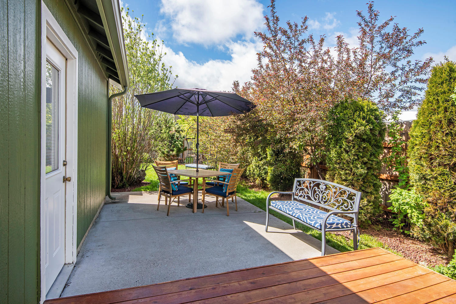 Sisters Park Place - Residential