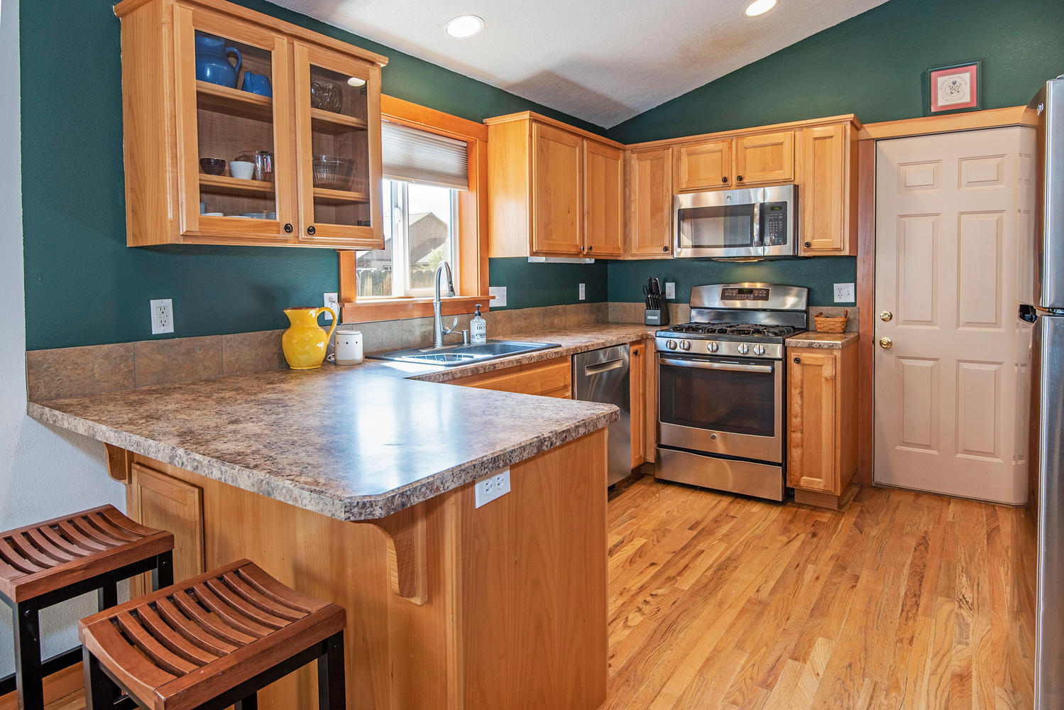 Sisters Park Place - Residential