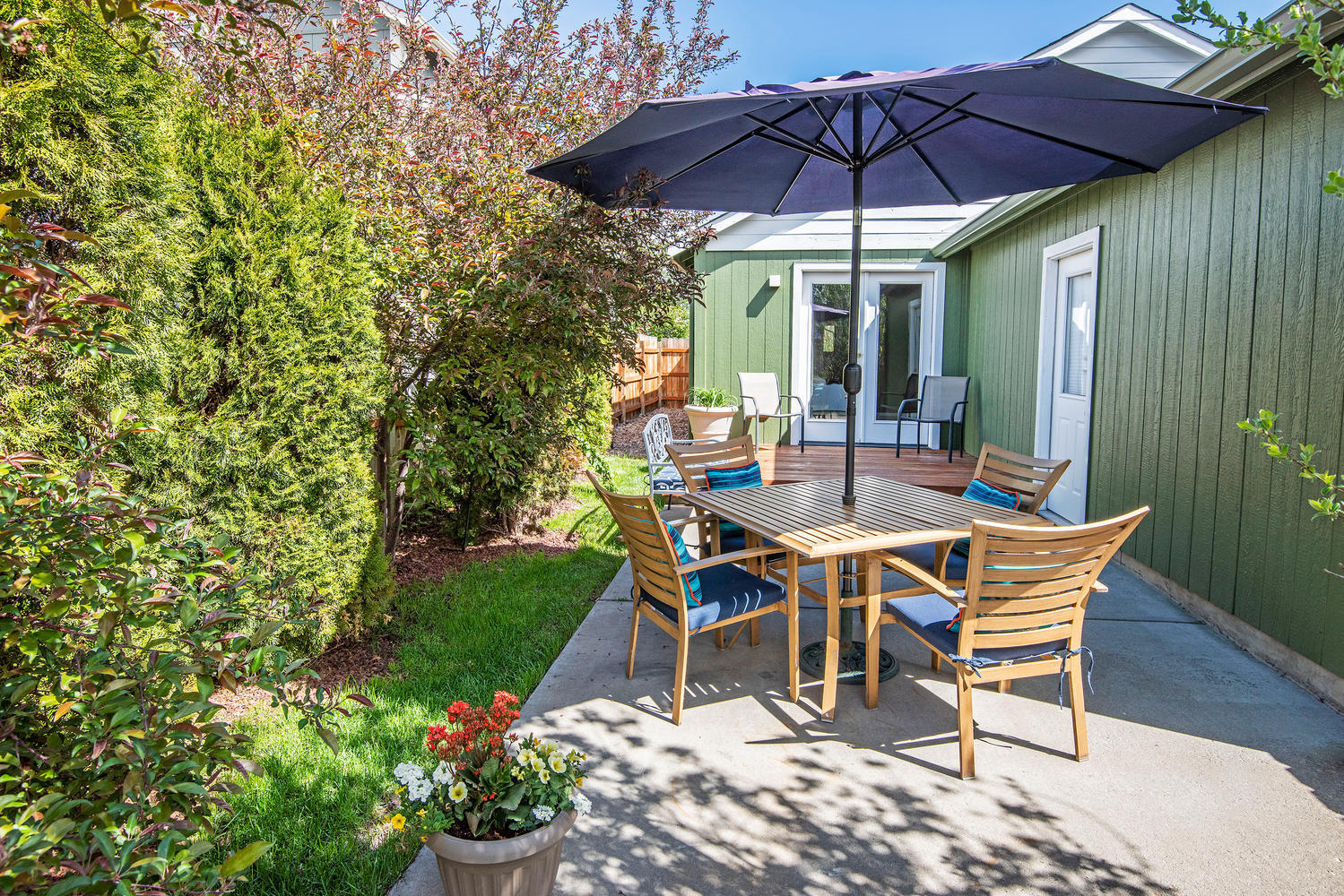 Sisters Park Place - Residential