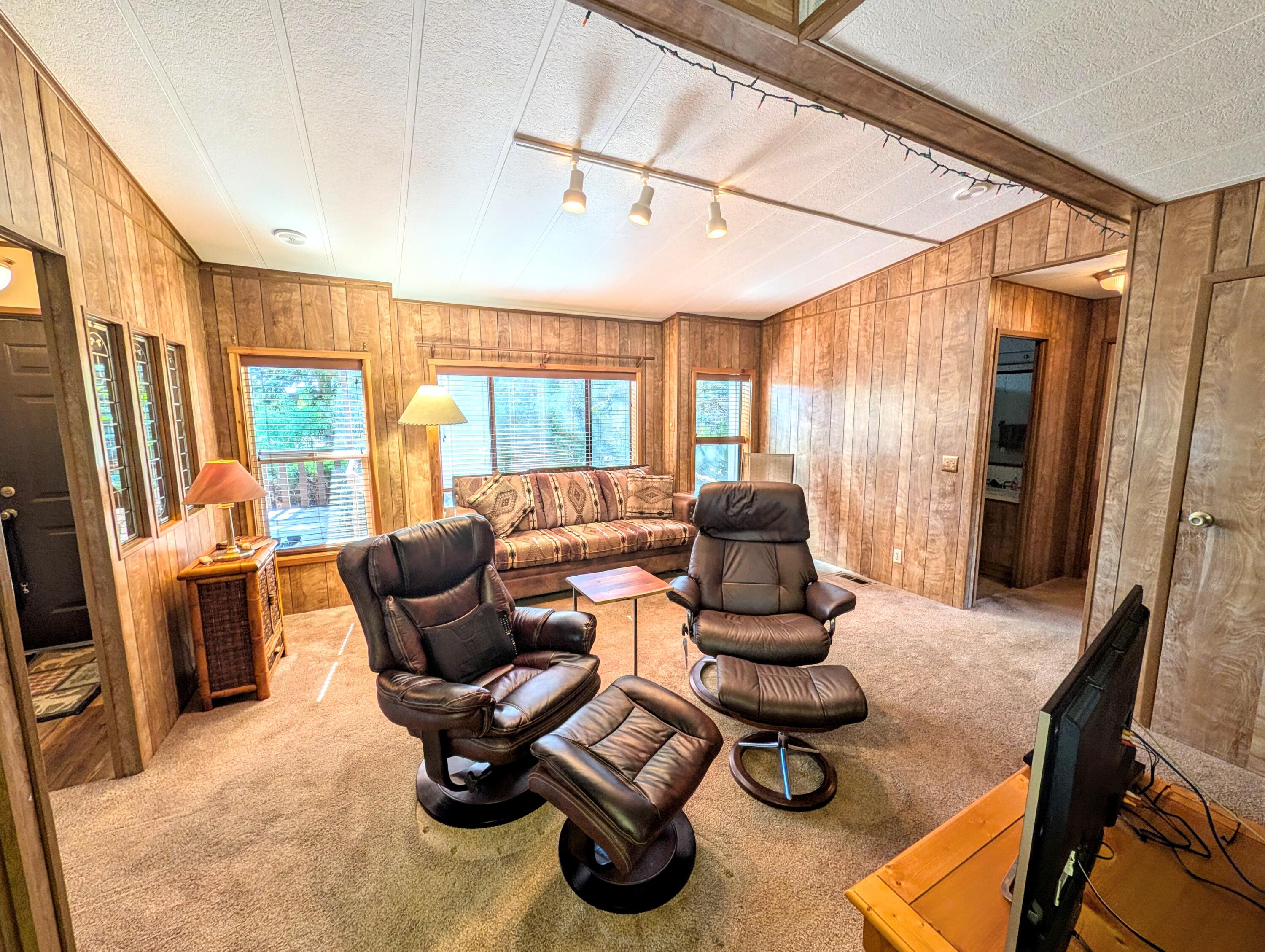 20735 Valentine Street # 6
