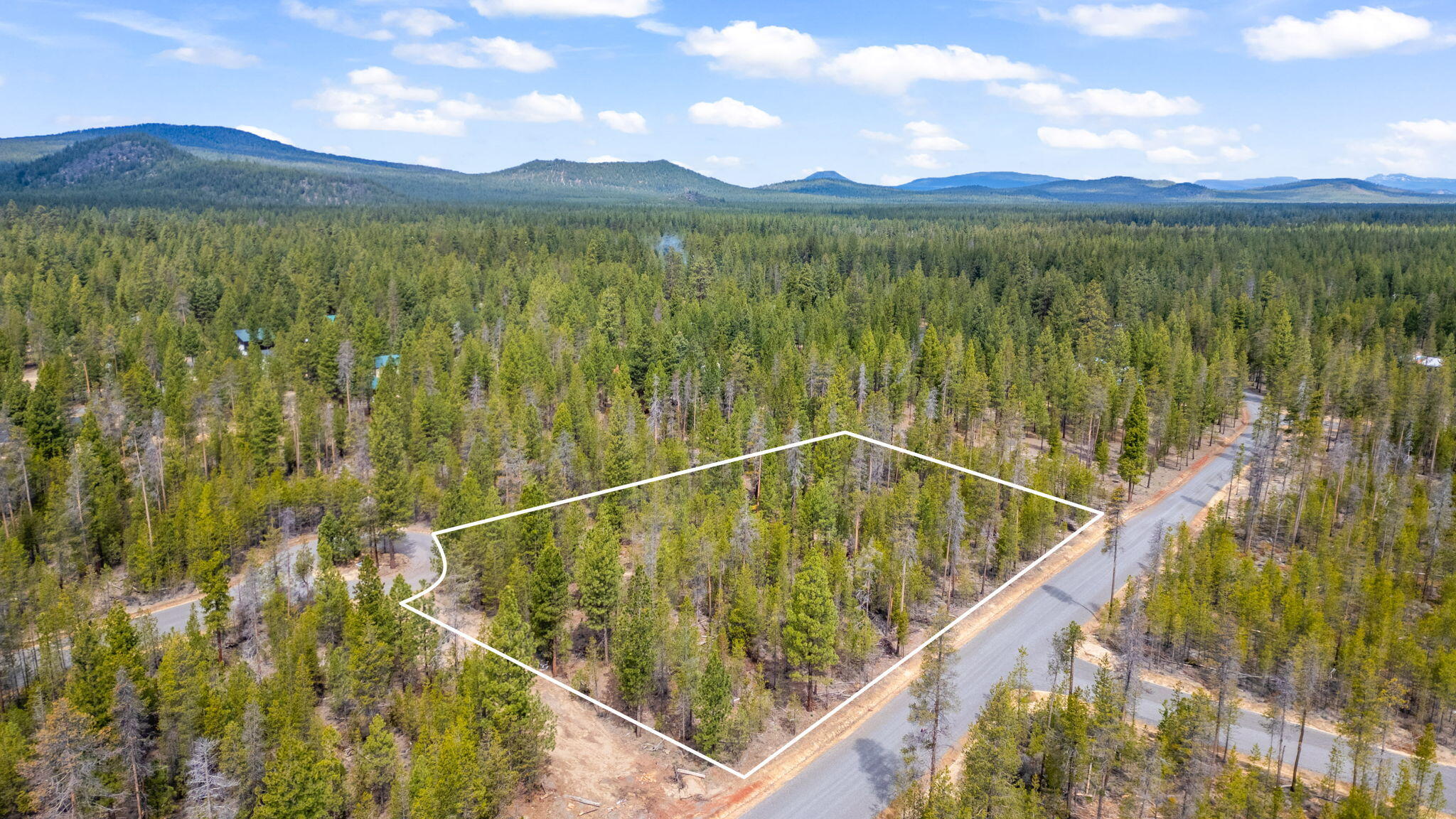 Wagon Trail Acreages - Land