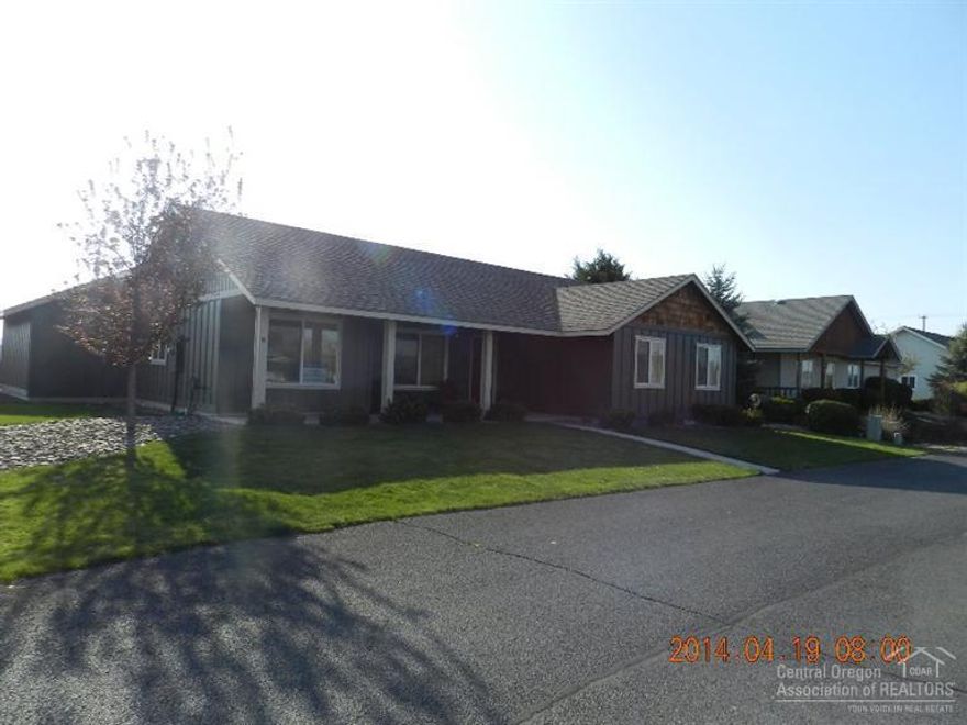 Newer single level home, with parking in rear. Natural gas heat, range, hot water, and fireplace. Farm fields across the rear alley.