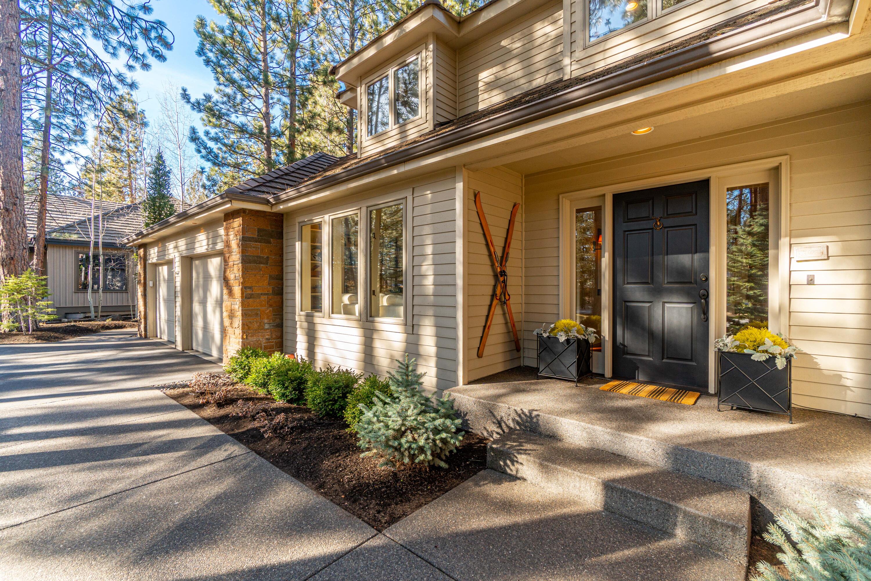 Broken Top - Residential