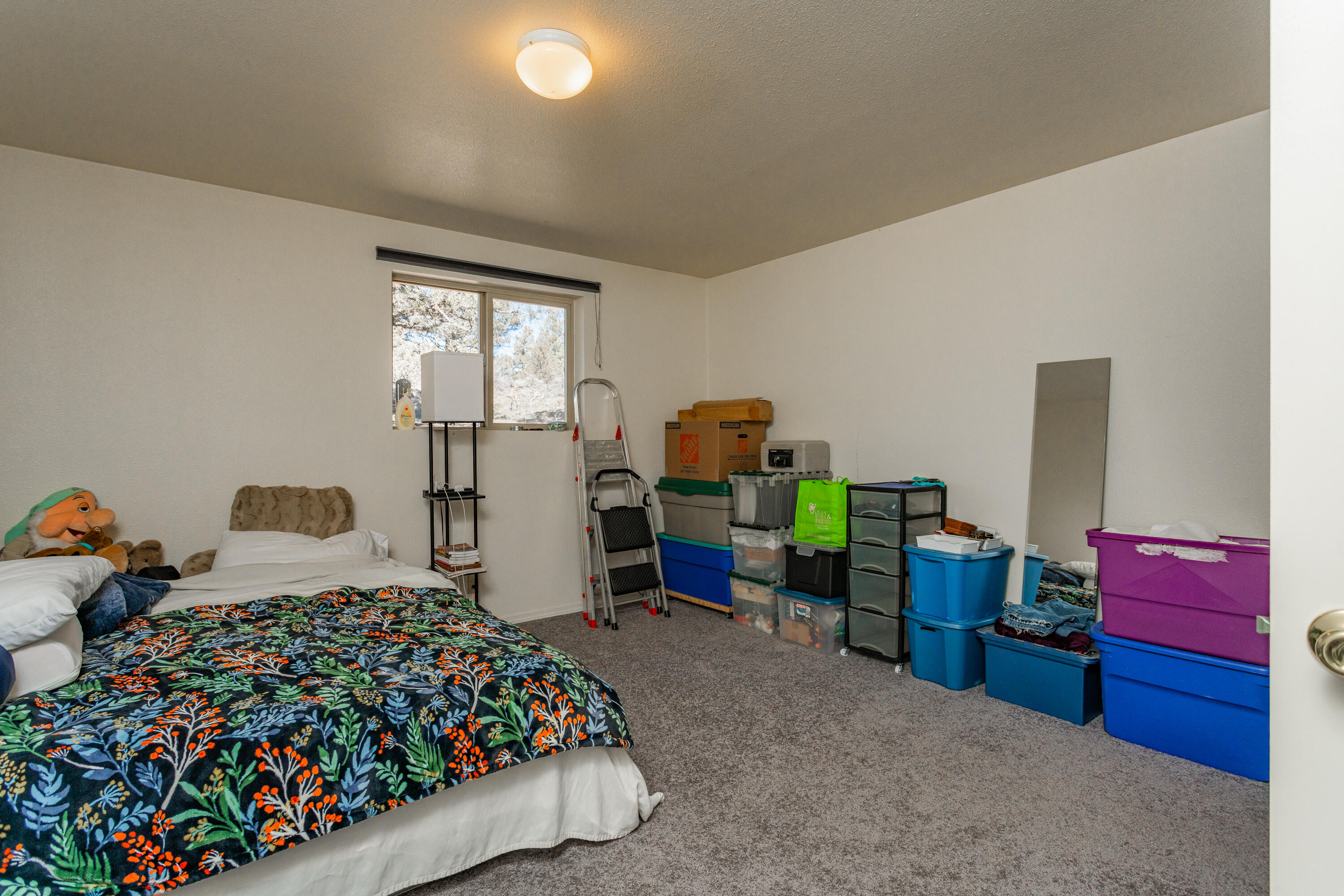 Lovestone Acres - Residential