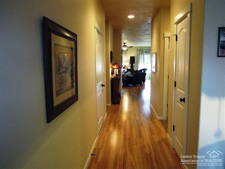 Views At Oak Tree - Residential