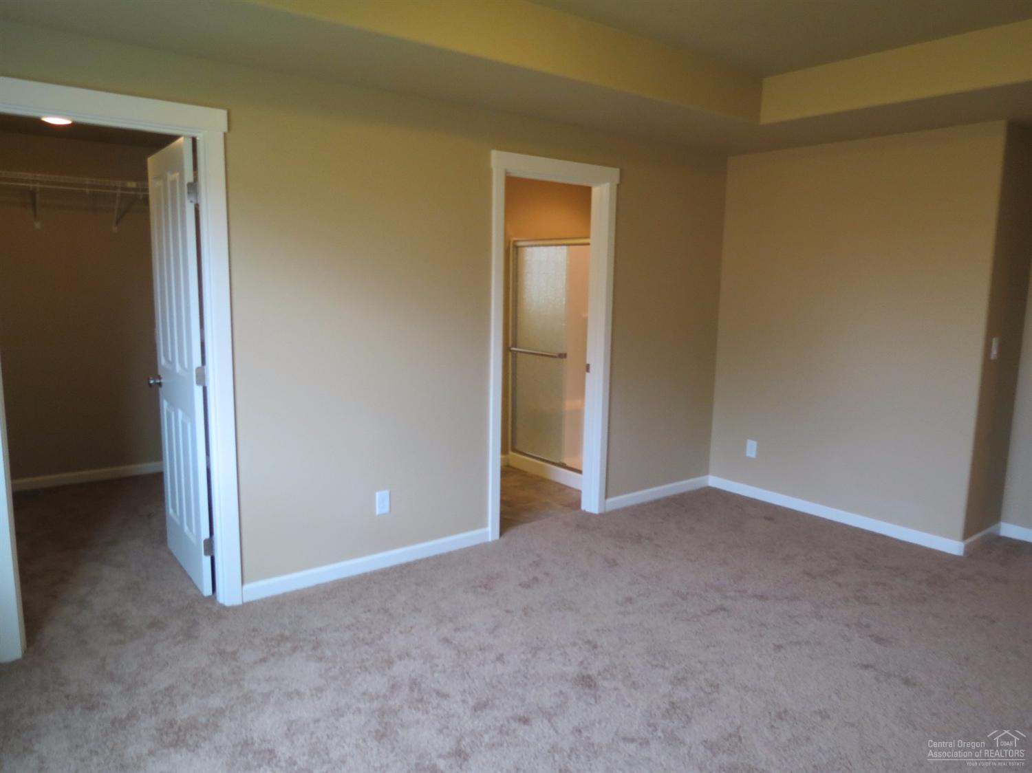 Julina Park - Residential