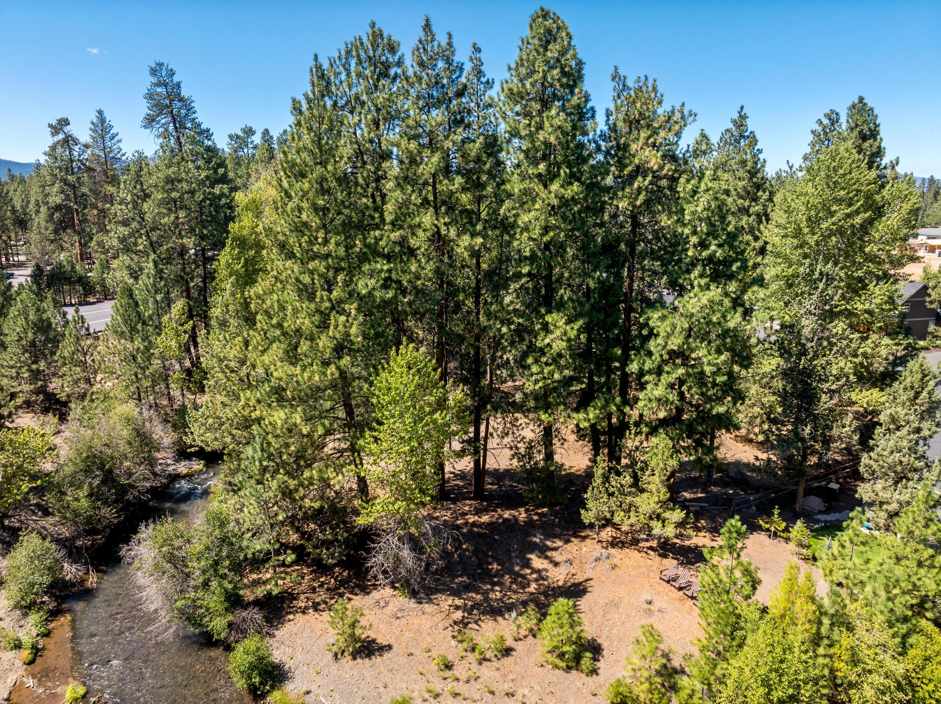 Roaring Springs - Land