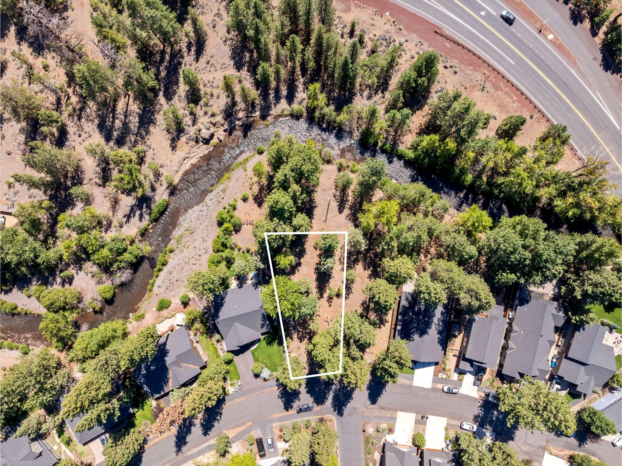 Roaring Springs - Land