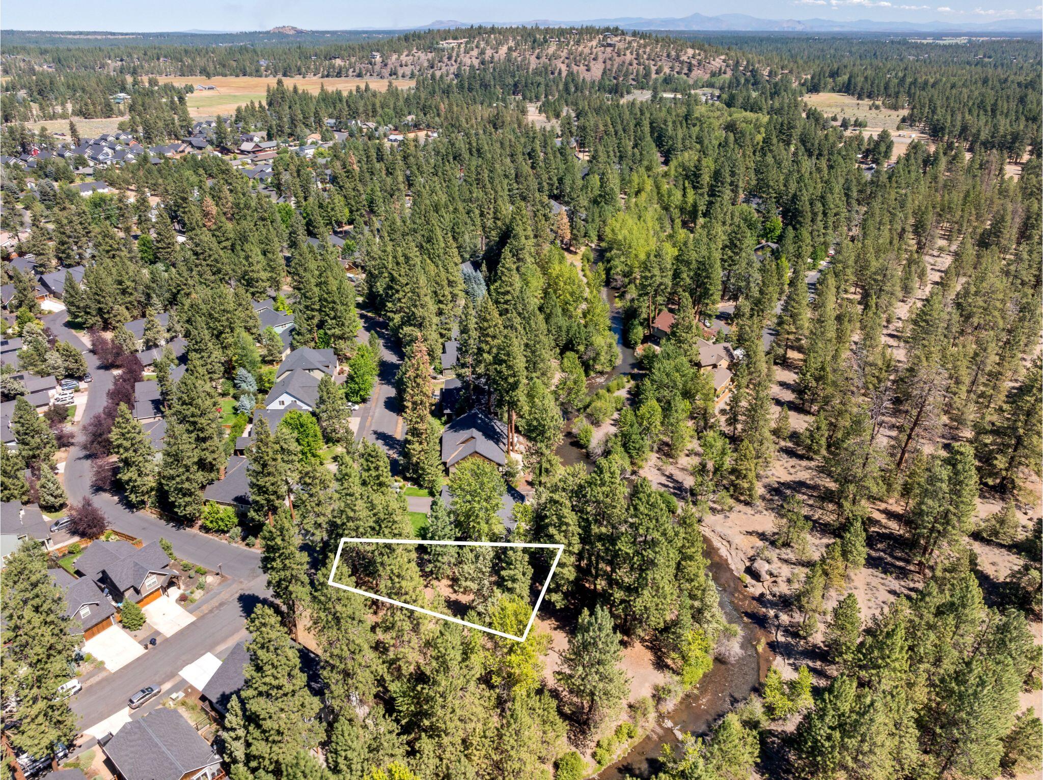 Roaring Springs - Land