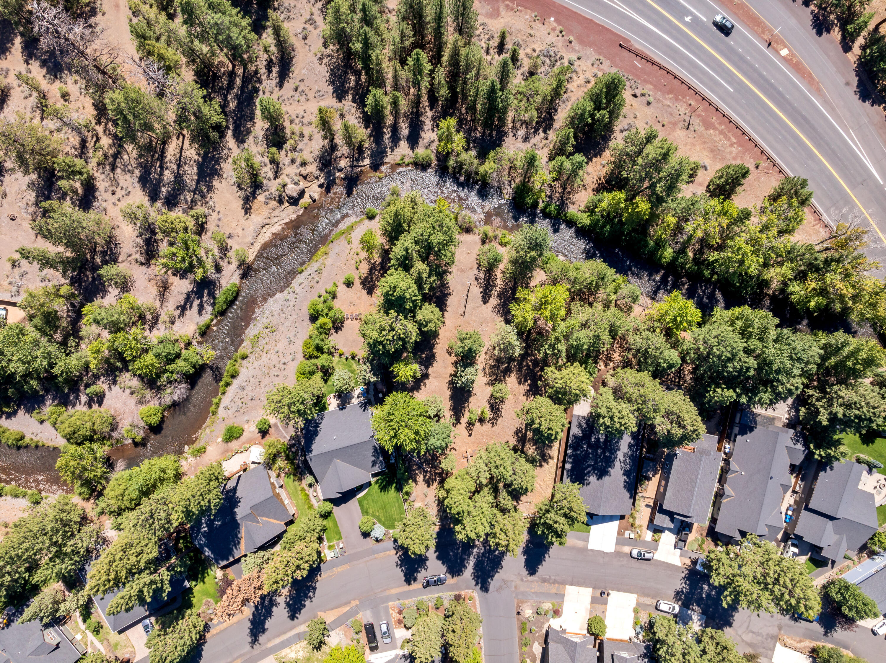 Roaring Springs - Land