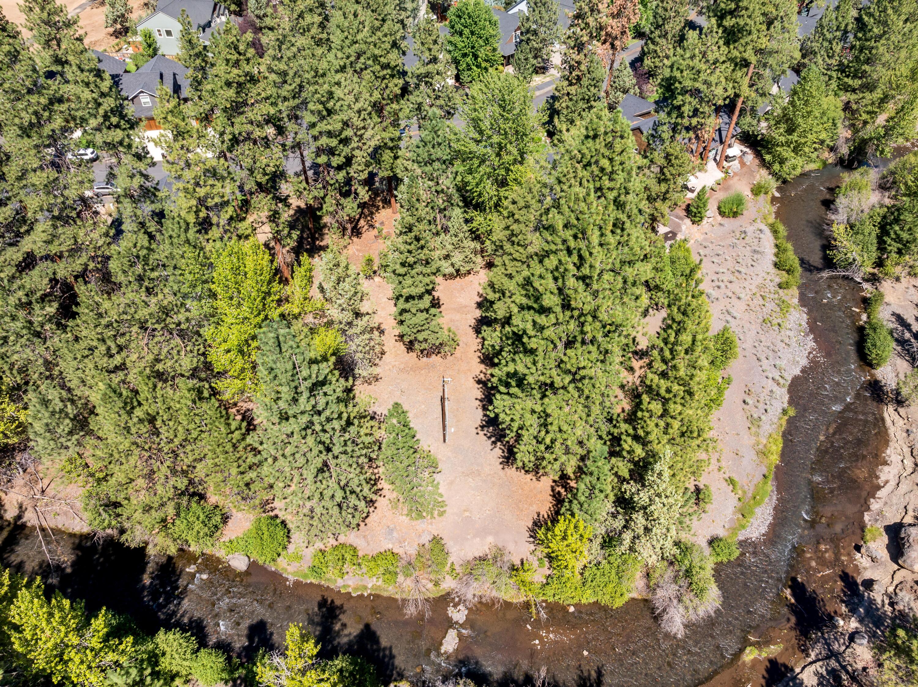 Roaring Springs - Land