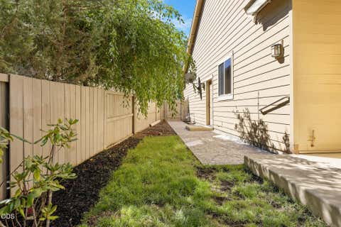 Tiny photo for 60822 Falcon Pointe Lane, Bend, OR 97702 (MLS # 220226989)