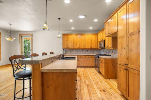 Tiny photo for 60822 Falcon Pointe Lane, Bend, OR 97702 (MLS # 220226989)